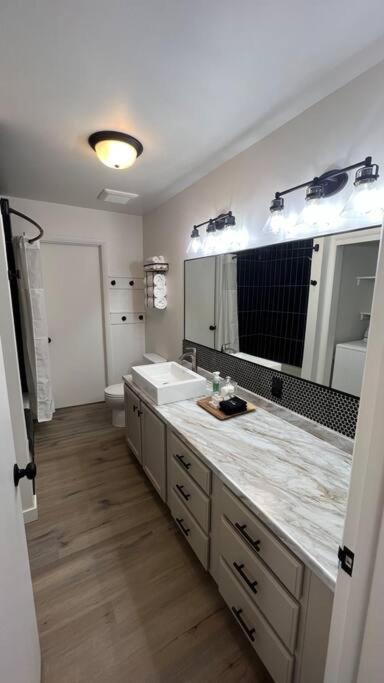 Villa Red Brick Retreat Blackfoot Exterior foto